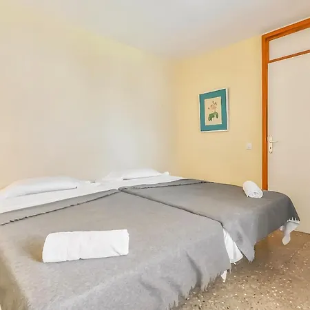 Near Playa De Americas With Wifi And Pool, Tenerife Sur Плайя-де-лас-Амерікас