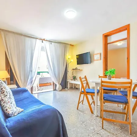 Near Playa De Americas With Wifi And Pool, Tenerife Sur Плайя-де-лас-Амерікас