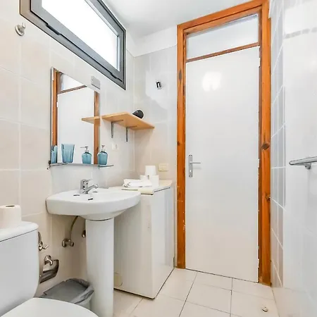 Near Playa De Americas With Wifi And Pool, Tenerife Sur Апартаменти *