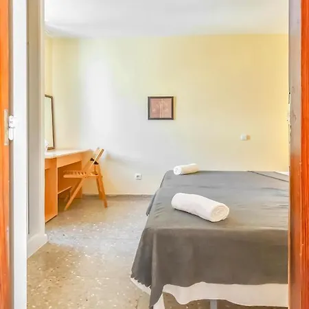 Near Playa De Americas With Wifi And Pool, Tenerife Sur Апартаменти *